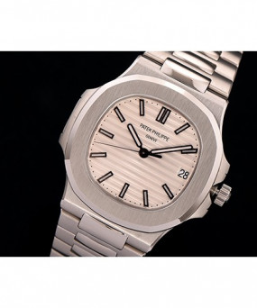 파텍필립 노틸러스-20 5711 1A-011